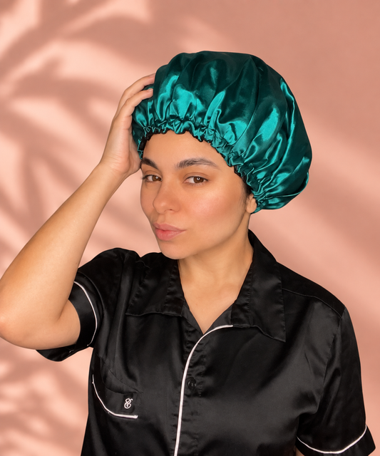 SATIN BONNET AND SCRUNCHIE FOR SLEEPING